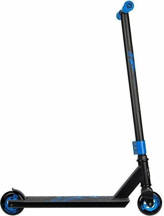 Actual product image Nijdam Trick scooter N42CA03 Black / Blue / White