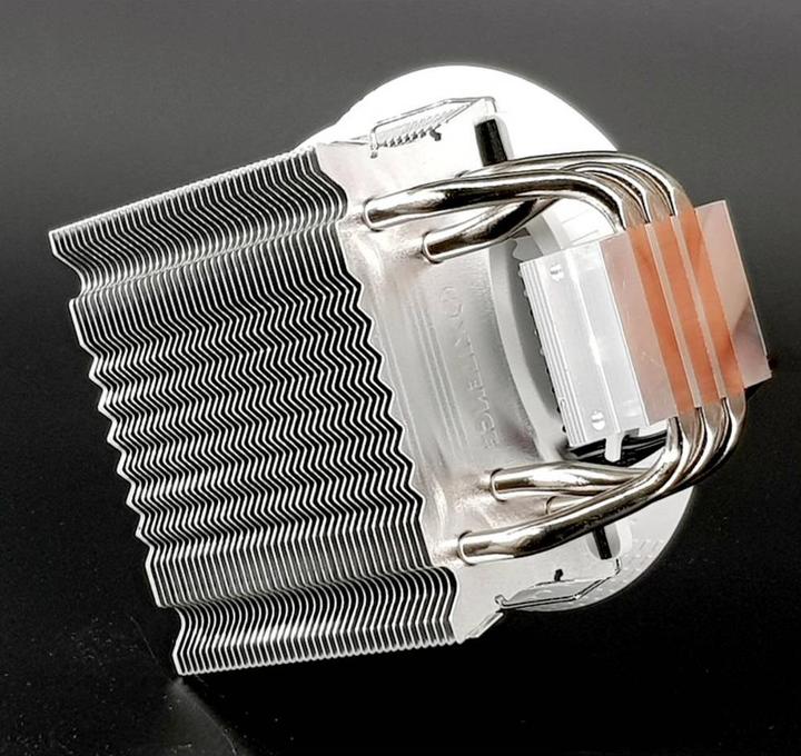 Image du produit Xilence M403PRO.W.ARGB (142 mm)