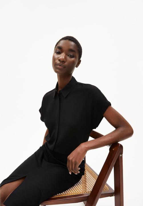 Actual product image Armedangels Larisaana (M)