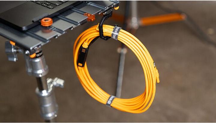 Actual product image Tether Tools Aerotrac Hook (Set Of 2)