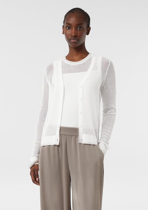 Image du produit Comma Strickjacke Feinstrick-Cardigan im Slim Fit mit V-Ausschnitt (38)