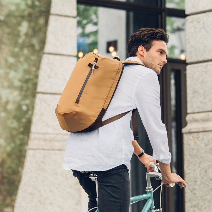 Produktbild Moshi Hexa (20 l)