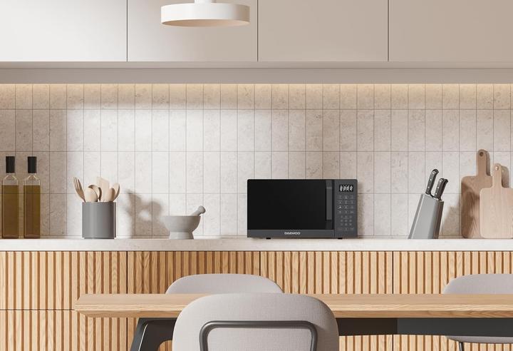 Actual product image Daewoo Microwave with Grill (25 l)