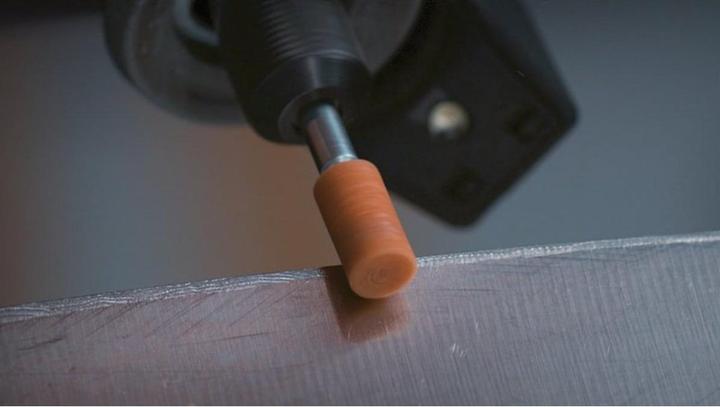 Produktbild Dremel Aluminiumoxid-Schleifstein Ø 4,8 mm (3 Stück)