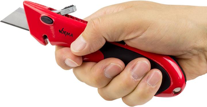 Actual product image Dema Cutter / Carpet Knife with 4 Blades (Cutters)