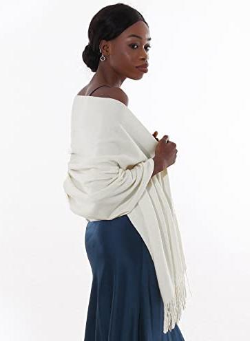 Produktbild Only-Bags.Store Schal Festliche Pelz Abendkleid Pashmina Schals Schals