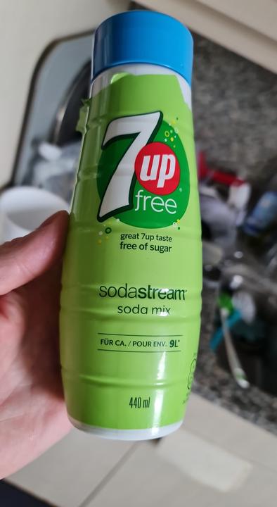Actual product image SodaStream Syrup 7Up free lime/lemon 440 ml (1 x 44 cl)