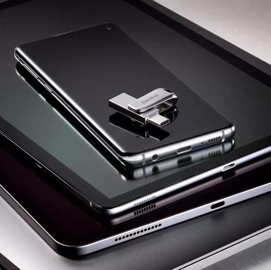 Produktbild SANDISK Ultra Dual Drive Luxe USB /s (2000 GB, USB-A, USB-C)