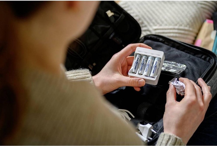 Produktbild Ansmann Ladegerät Basic IV inkl. 4 x AA 1300mAh Akku (1 Stk., AA, 1300 mAh, Ladegerät inkl. Akku)