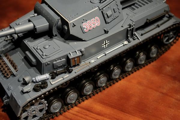 Image du produit Es-toys RC char de combat IV Ausf.F-2 (RTR Prêt à fonctionner)