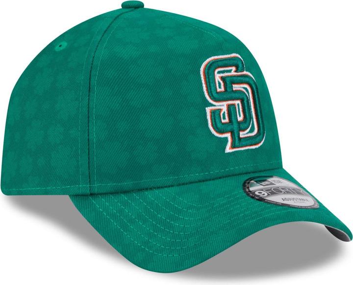 Actual product image New Era 9Forty Cap - Saint Patricks Day San Diego Padres