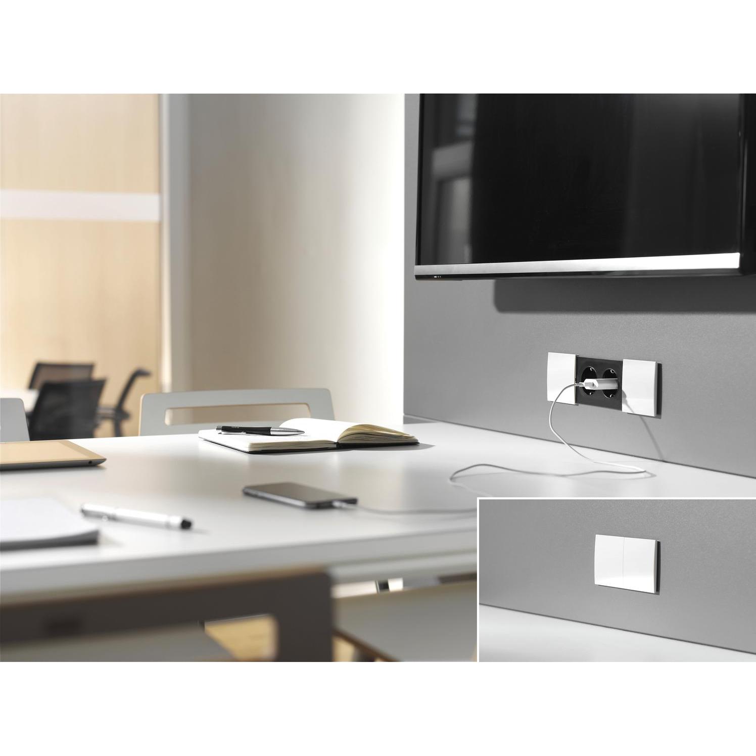 Thumbnail - Bachmann, Steckdosenleiste, 2x DUE Deckel (0.07 m)