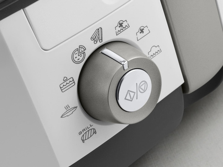 Actual product image De'Longhi FH 1396 Extra Chef Plus