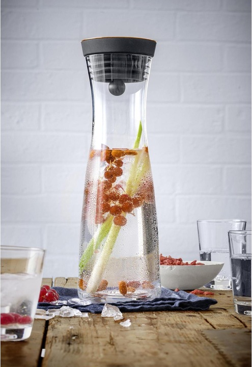 Productafbeelding WMF Waterkaraf 1l Glazen karaf Basic Kanteldeksel CloseUp Sluiting (1 l)