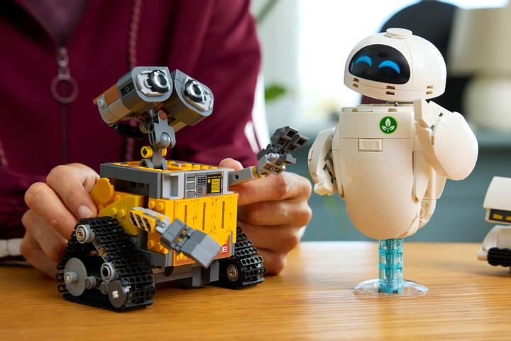 Image du produit LEGO Wall-E et Eve (43279, LEGO Disney)