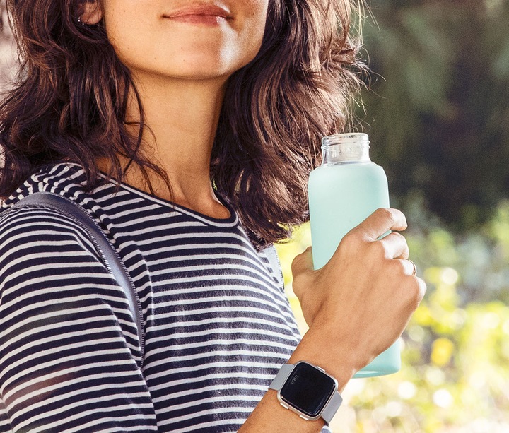 Produktbild Fitbit Versa (34 mm)
