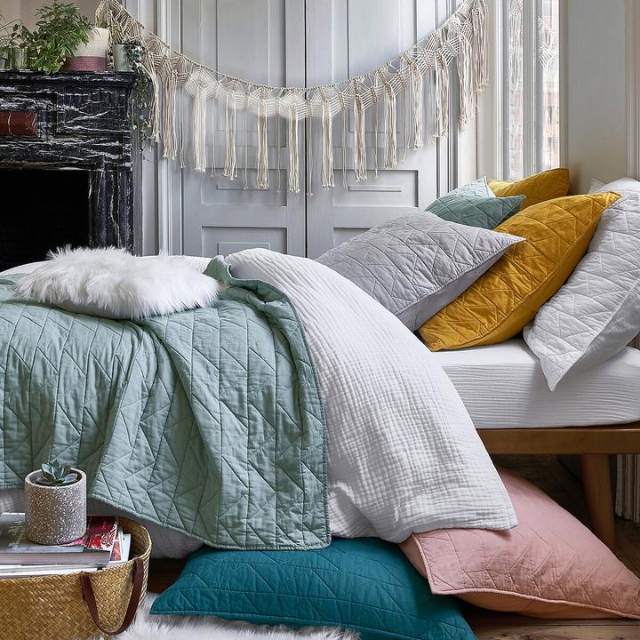 Actual product image La Redoute Interieurs Scenario Zig Zag (140 x 200 cm)