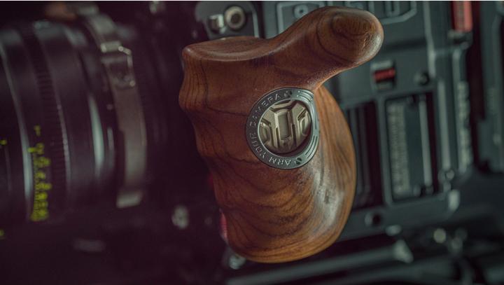 Produktbild Tilta Advanced Left Side Wooden Handle Type X (Griff)