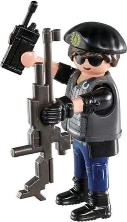 Actual product image Playmobil 70858 Policeman (70858, Playmobil Playmo Friends)