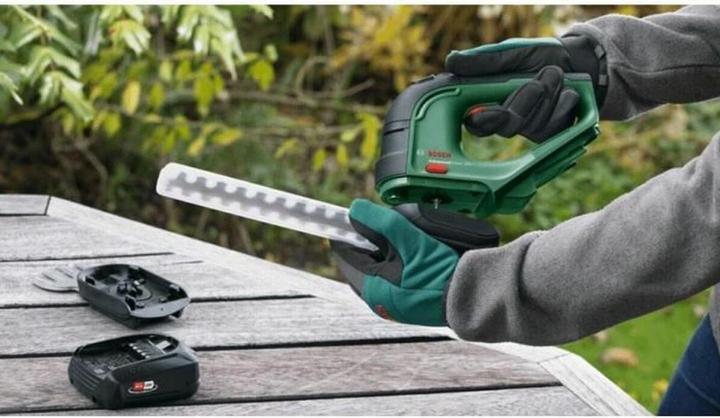 Produktbild Bosch Home & Garden AdvancedShear 18V-10 (Akkubetrieb)
