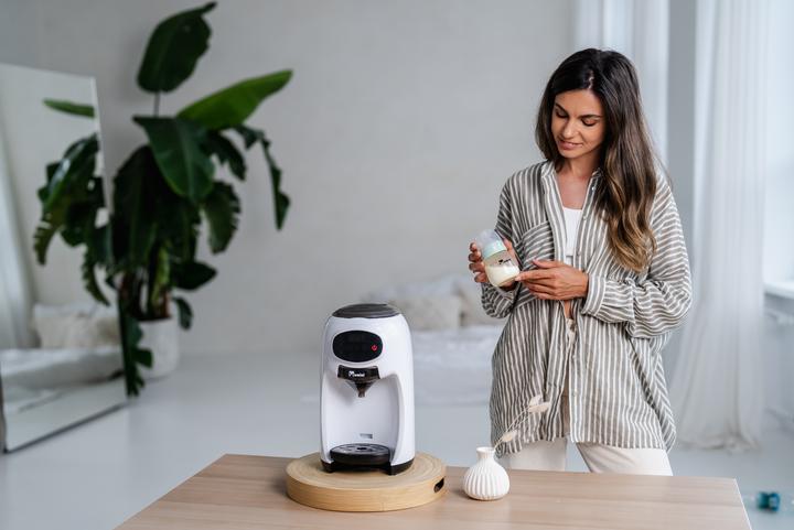 Immagine prodotto Momini Macchina per bevande a base di latte MilkFormulaElite