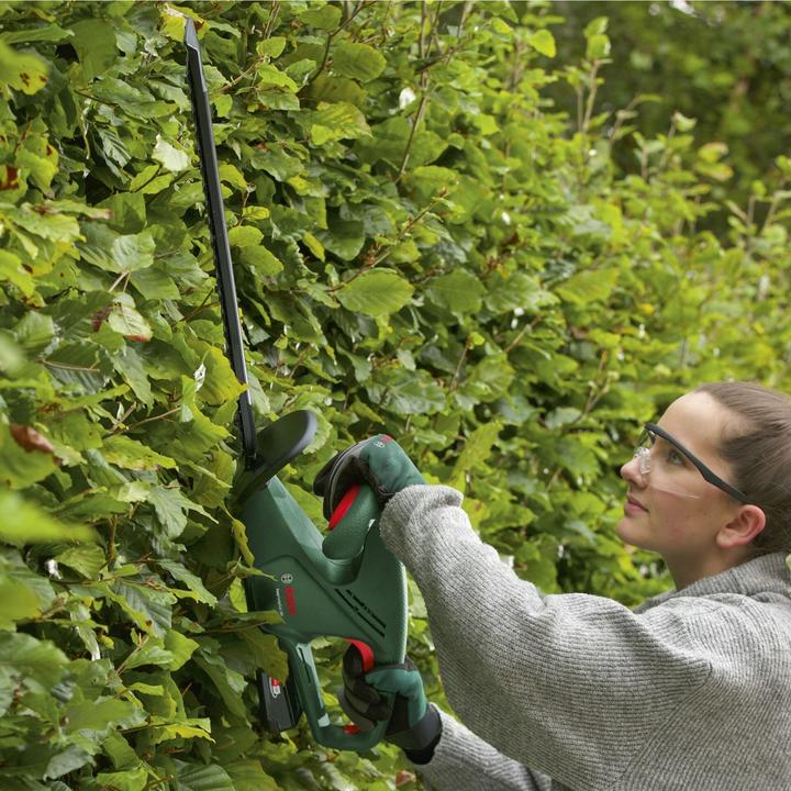 Actual product image Bosch Home & Garden EasyHedgeCut 18V-52-13 (Rechargeable battery operated)