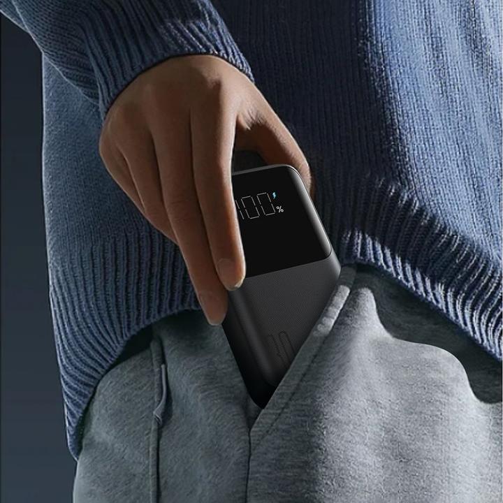Actual product image Joyroom 30W 20000mAh mini Power Bank with built-in Cables, USB-A & USB-C - Black (10000 mAh, 30 W, 37 Wh)
