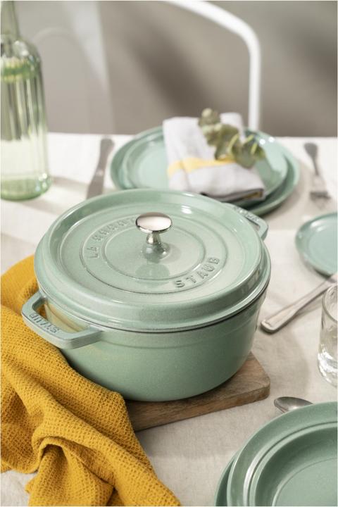 Produktbild Zwilling La Cocotte Cocotte, 18 cm | Salbeigrün | rund | Gu (Bräter + Schmortopf, Gusseisen)