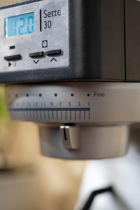 Actual product image Baratza Coffee grinder - Sette 30