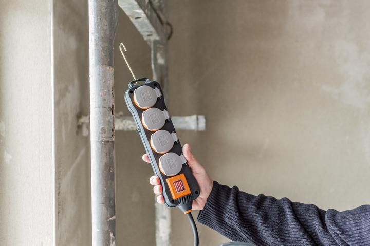 Produktbild Brennenstuhl 9152450100 Steckdosenleiste mit Schalter 4fach Schwarz, Orange, Grau Schutzkontakt (4x, CEE 7/3, 5 m)