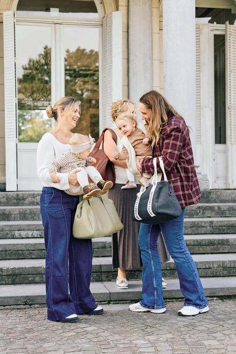 Actual product image Childhome Wickeltasche Mommy Club Signatur Leder grün