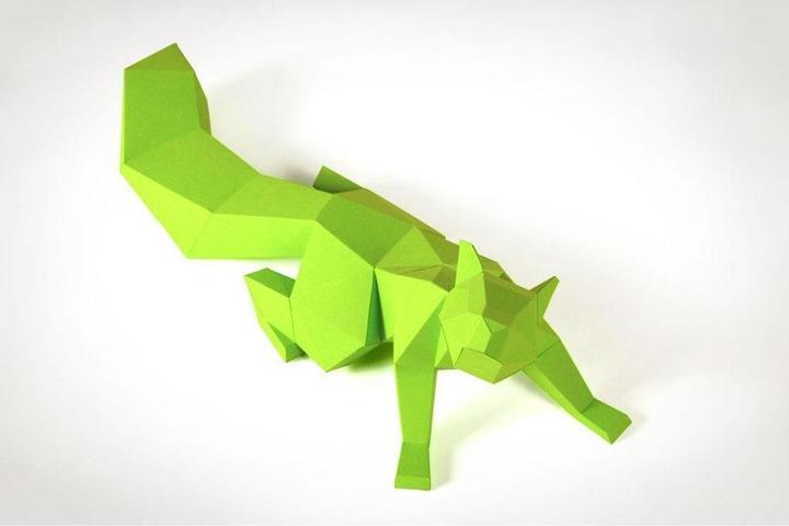 Produktbild Liebesreh EICHHÖRNCHEN SMARAGDGRÜN - Bastelset Eichhörnchen smaragdgrün