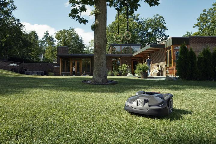 Produktbild Husqvarna Automower AM415X (1500 m², Begrenzungskabel)