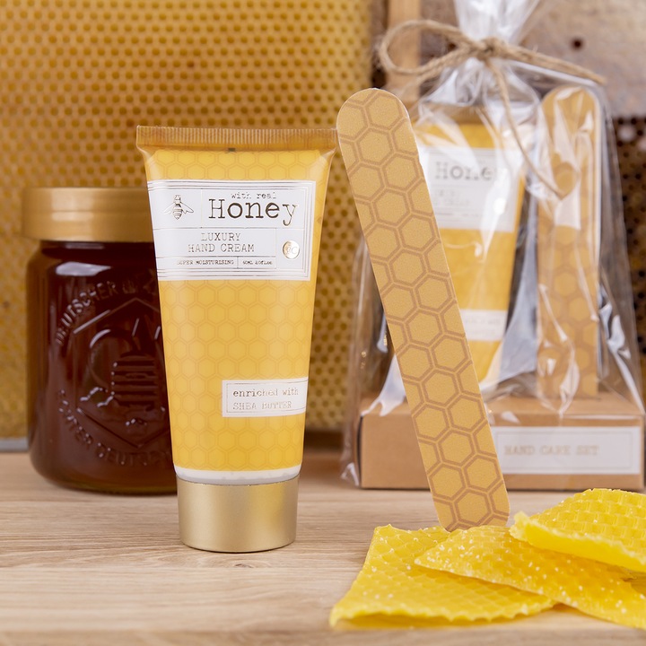 Actual product image Accentra Hand care set PREMIUM COLLECTION - HONEY incl. 60ml hand cream with honey extract and shea butter (60 ml)