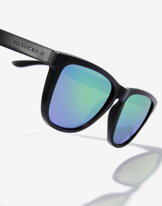 Productafbeelding Hawkers Gepolariseerde zonnebril One Raw Black Emerald Green (Ø 55,7 mm)