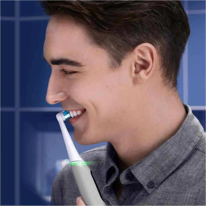 Produktbild Oral-B iO 6S (Oszillierende Zahnbürste)