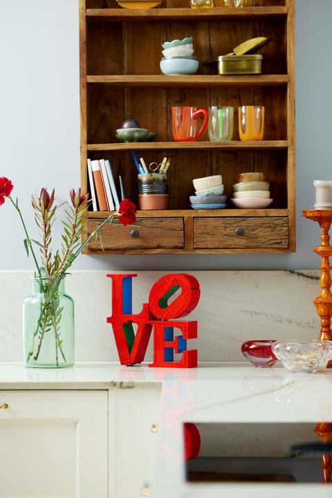 Actual product image LEGO Love (31214, LEGO Art)