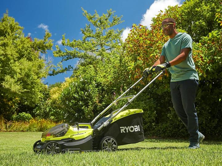 Actual product image Ryobi RY18LM37A-140 (Battery chain saw)