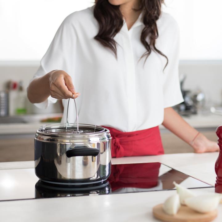 Actual product image Lagostina Pressure cooker Mia, 22 cm, 5 L (Steam cooker, Stainless steel)