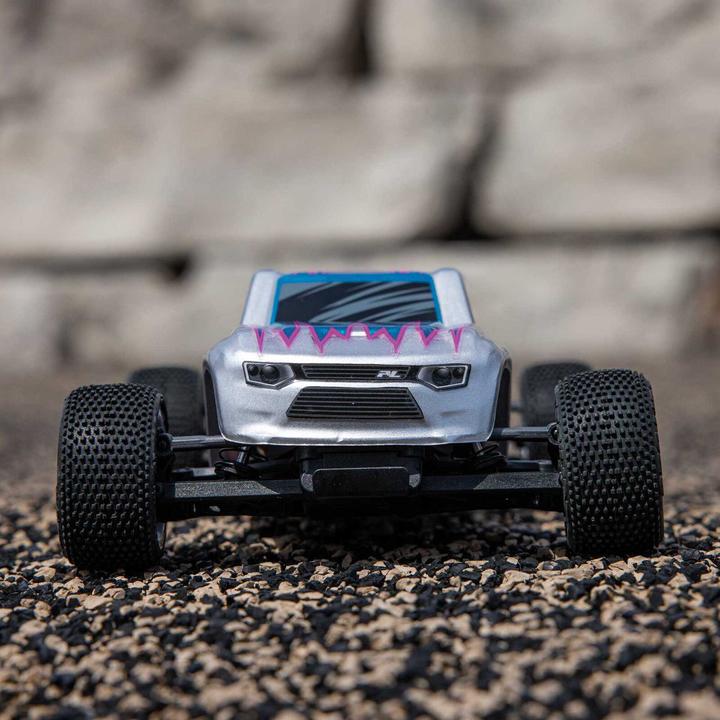Actual product image Losi Micro-T 2S 1/28 2WD RTR Stadium Truck (Akku & Ladegerät enthalten), Silber (RTR Ready-to-Run)