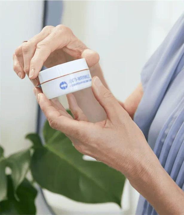 Actual product image NIVEA Anti-Falten Tag 65+ (50 ml, Day cream, SPF 30)