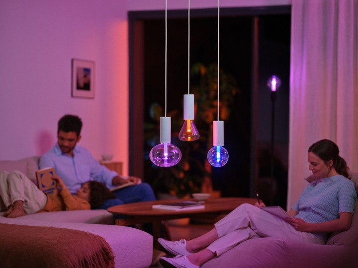 Actual product image Philips Hue White & Color Ambiance Lightguide Globe (E27, 6.80 W, 500 lm, 1 x, G)