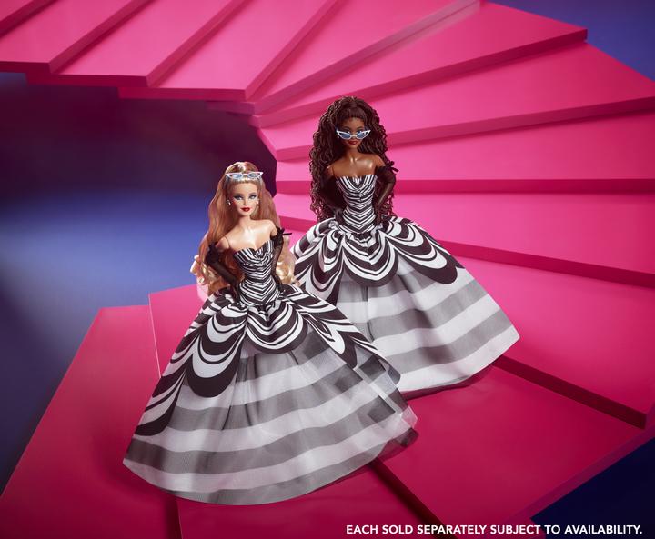 Produktbild Barbie Signature Sammelpuppe zum 65. Jubiläum mit braunen Haaren und schwarz-weisser Robe