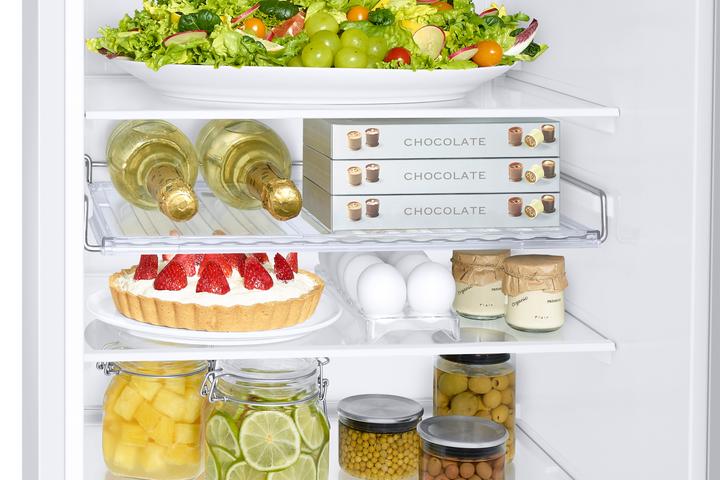 Actual product image Samsung 8806095286143 (344 l)