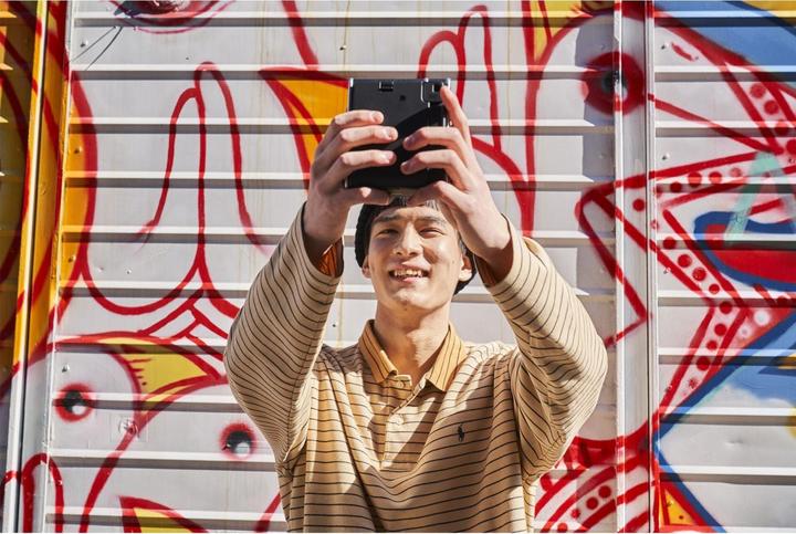 Actual product image Fujifilm Instax Mini 40