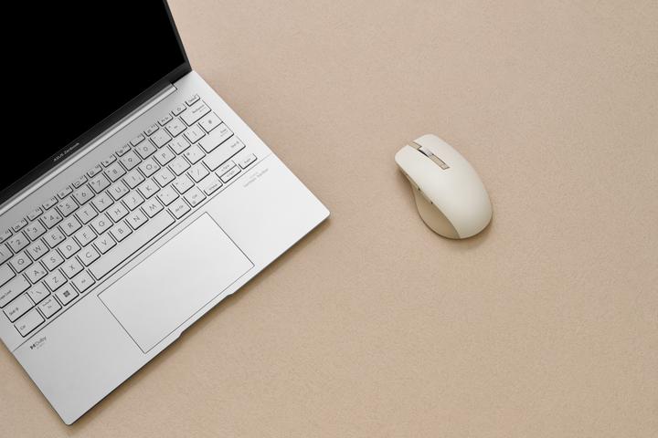 Produktbild ASUS MD200 MOUSE/BG/SILENT