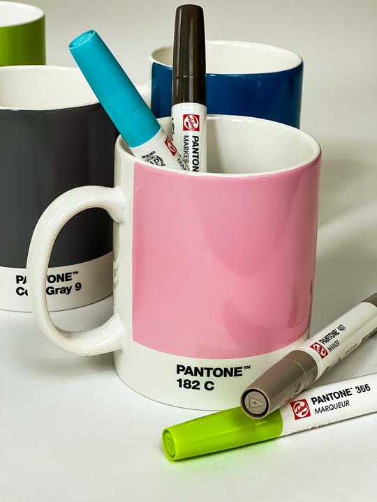 Produktbild Room Copenhagen Pantone Cup Becher (375 ml, 1x)
