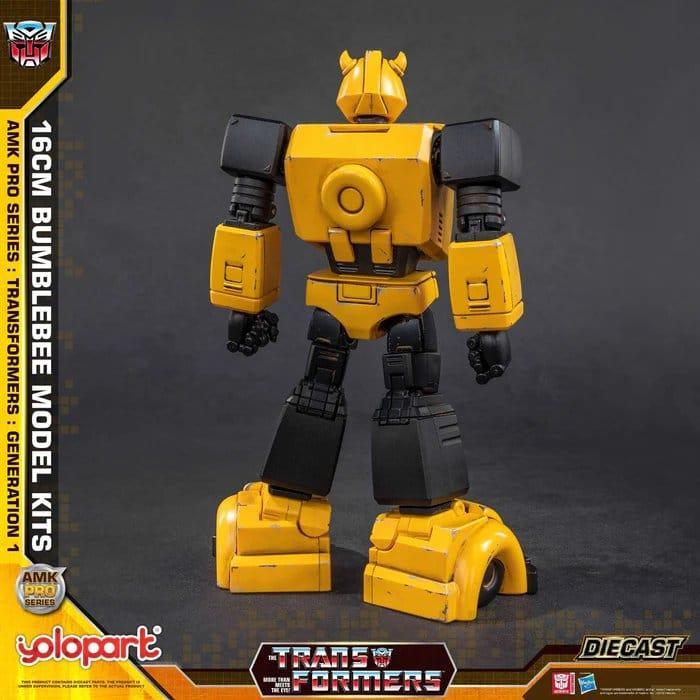 Produktbild Yolopark Transformers: Generation One Plastic Model Kit AMK PRO Series Bumblebee 16 cm