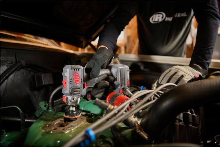 Produktbild Ingersoll 1892 Ingersoll Rand Akku-Schleif-/Poliermaschine G4621 20V mit Akkus und Ladegerät (G4621-K22-EU)