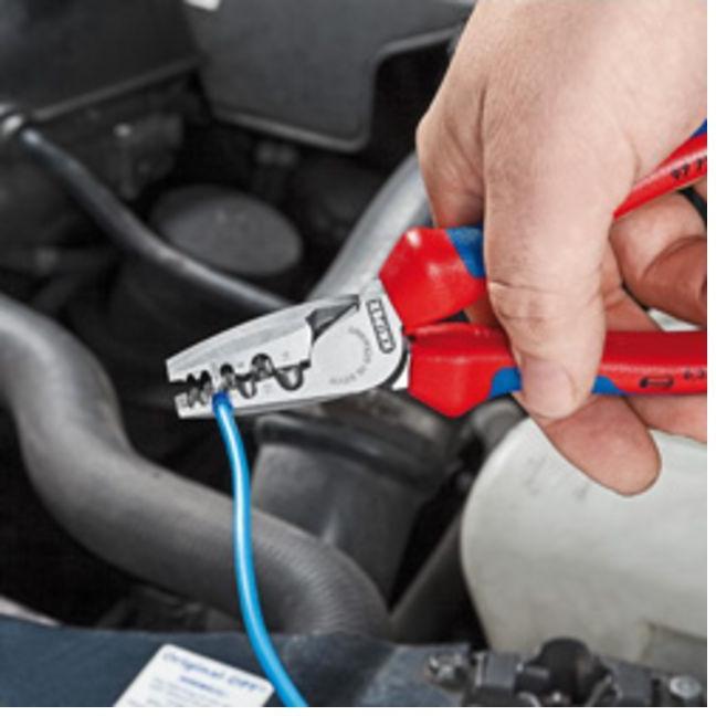 Image du produit Knipex Pince à sertir pour embouts de câble (180 mm)